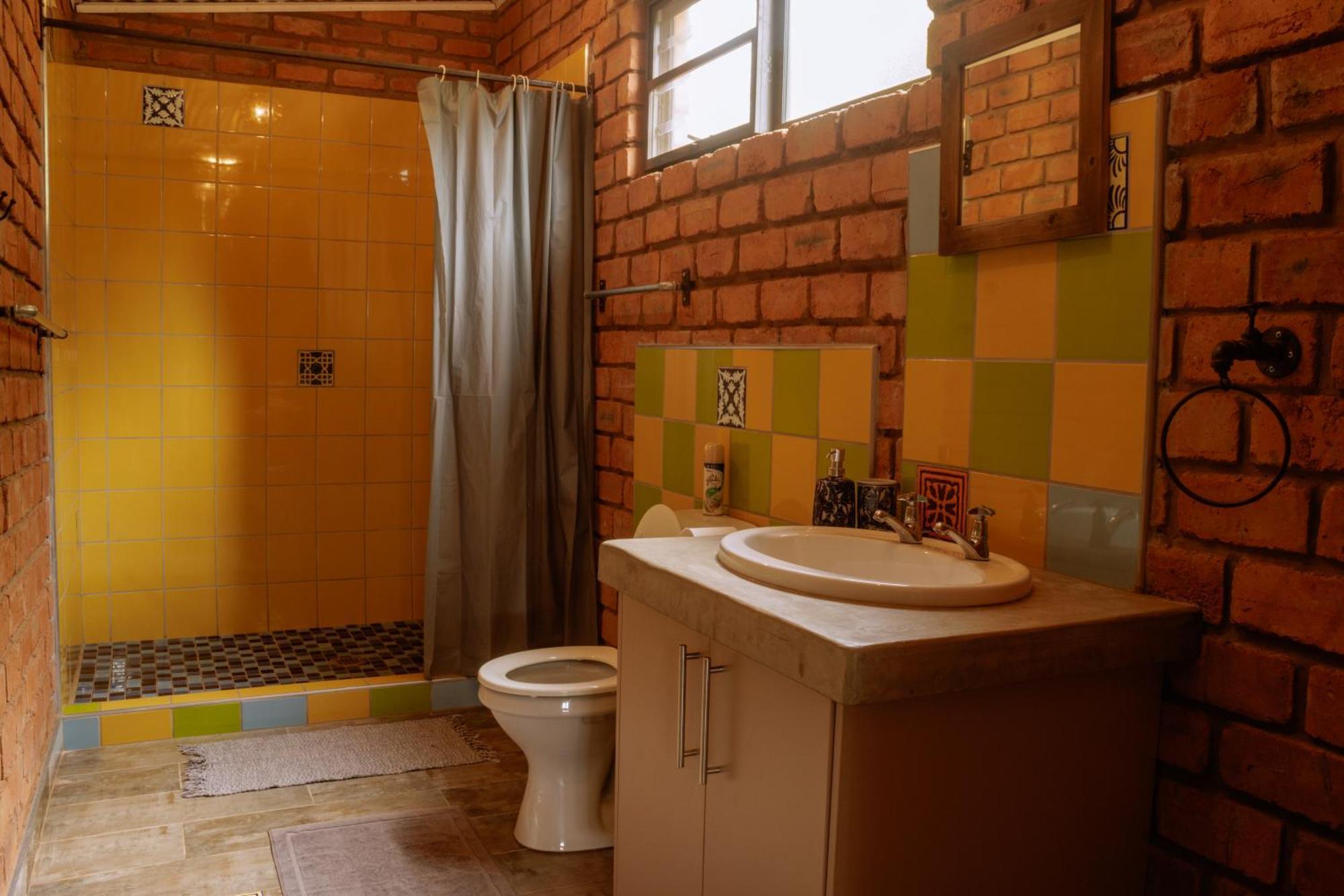 Otavi Vineyards Self-Catering & Camping Экстерьер фото
